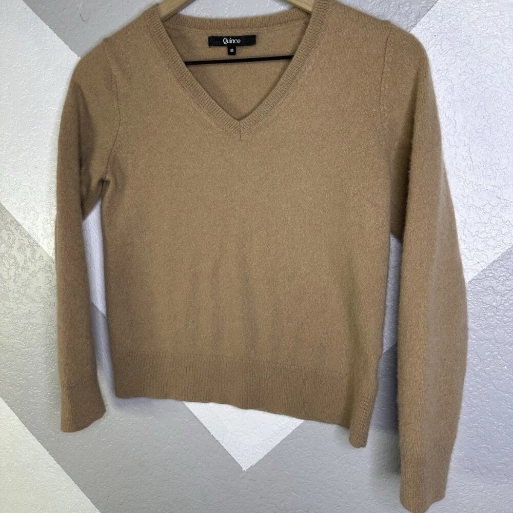 Quince Mongolian Cashmere V Neck Sweater